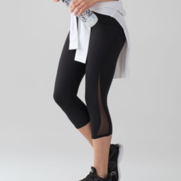 Lululemon Train Times Crop - Picture 8 of 10